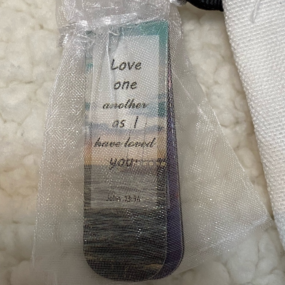 Floral Canvas Pouch with Inspirational Quotes NWOT - Picture 2 of 5